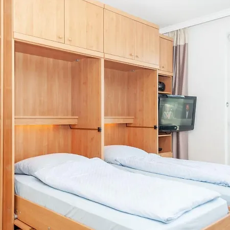 Apartment Hanseatic 212 *